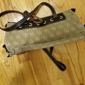 Dooney & Bourke purse